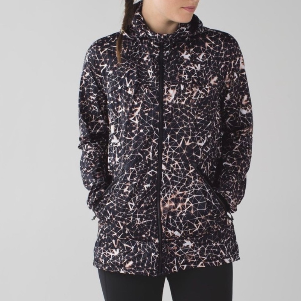 Lululemon Miss Misty II Activewear Lightweight Packable Full-Zip Hooded Jacket